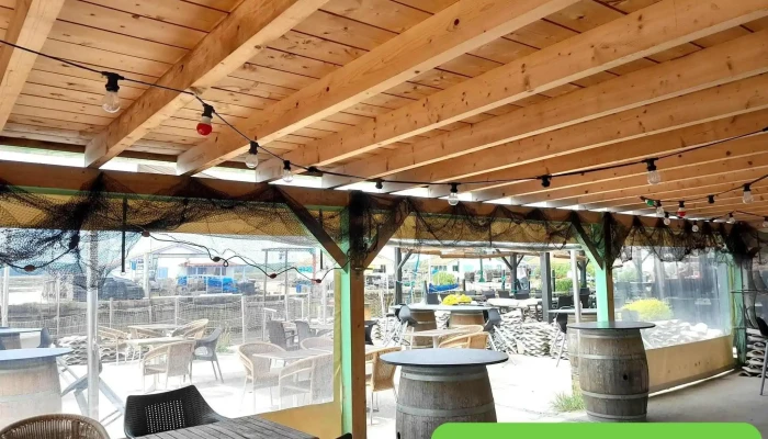 Le Bistrot A Huitre Chez Ines Et Christian Tout - Arès