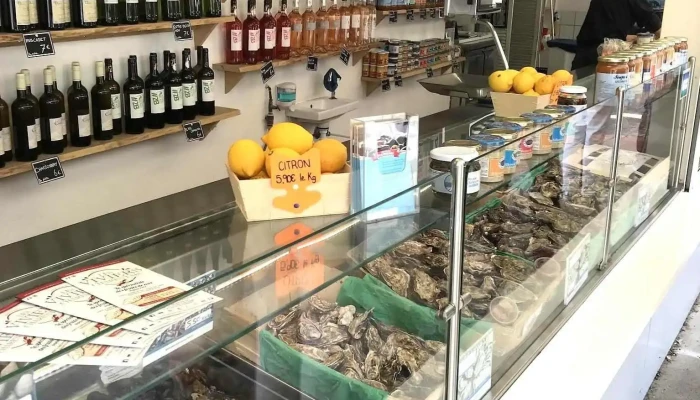 Les Viviers Charentais -    Fruits De Mer Tout - Saint-palais-sur-mer
