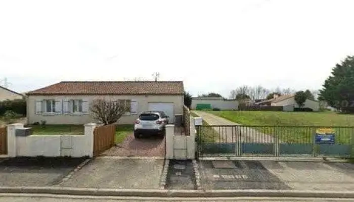 Local Du Cbd -  Street View Et 360deg - Chauray