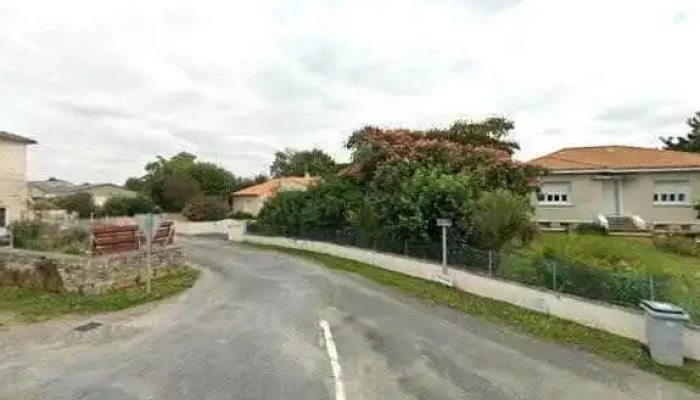 Magnetisme Et Medium -  Street View Et 360deg - Brioux-sur-boutonne