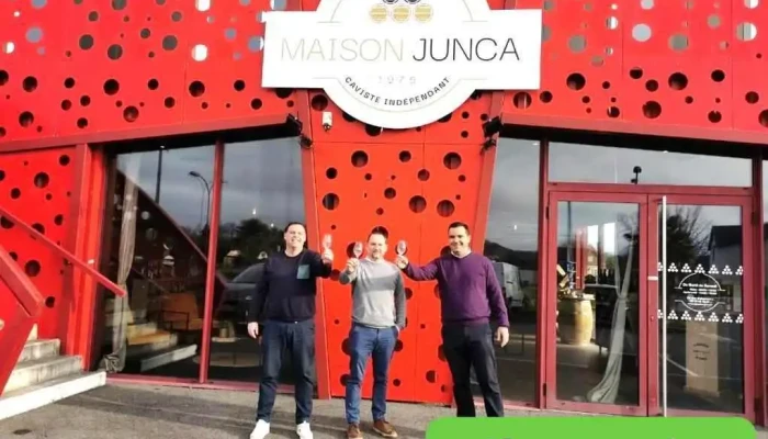 Maison Junca 1975 Caviste Indépendant - Denguin