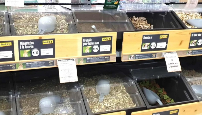 Maxi Zoo Niort -  Videos - Niort