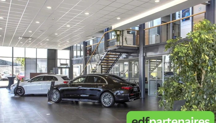 Mercedes -  Benz Groupe Autosphere Niort Photos Du Proprietaire - Chauray