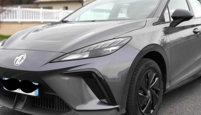 Mg Motor Bordeaux -  Score - Bruges