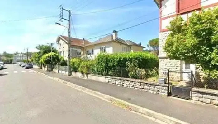 Monsieur Store Brive -  La Gaillarde Gazaille Service   Stores   Fenetres   Volets   Portails Street View Et 360deg - Brive-la-gaillarde