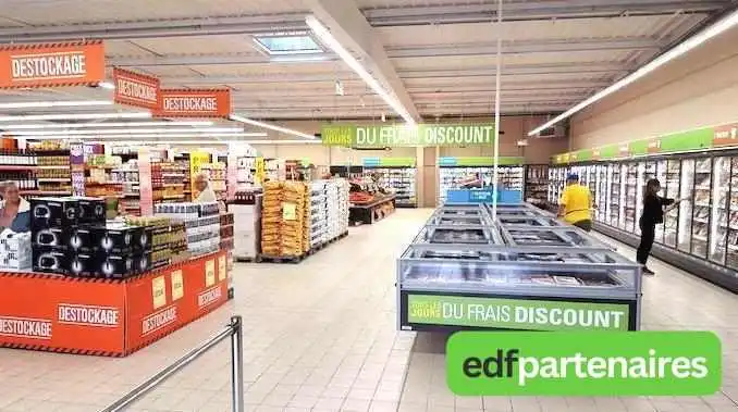Netto Saintes -  Interieur - Saintes