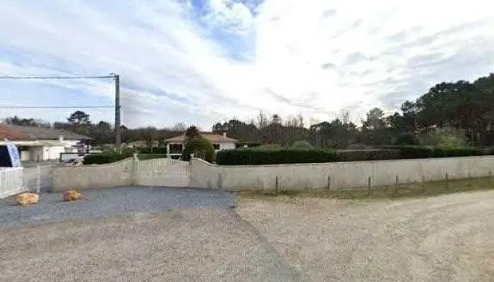 Peugeot Garage Danglade -  Street View Et 360deg - Ayguemorte-les-graves