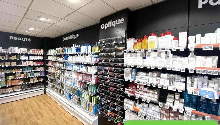 Pharmacie Du Stade Bruges -  Photos Du Proprietaire - Bruges