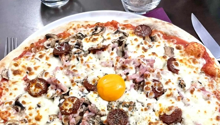 Pizzeria Jos -  Photos - Chef-boutonne
