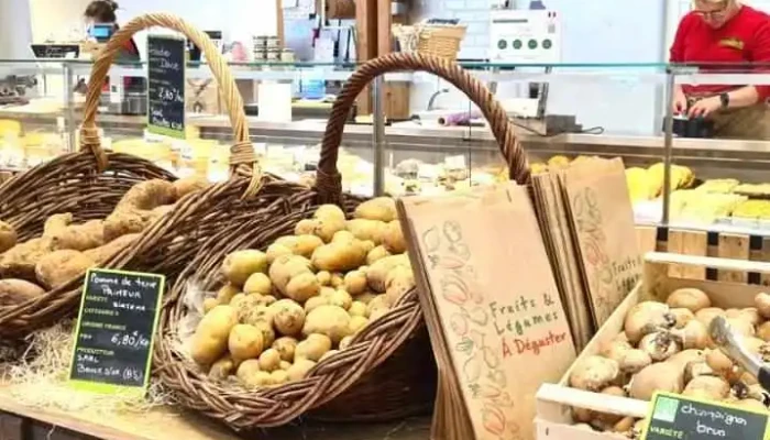 Plaisirs Fermiers Mendes France Interieur - Niort