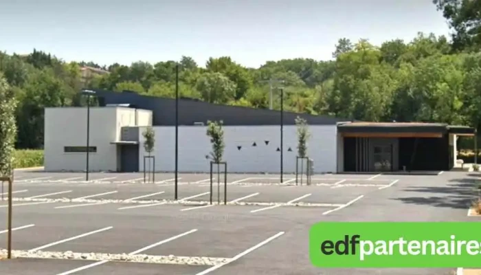 Salle Des Fetes Dasnieres Sur Nouere Tout - Asnières-sur-nouère