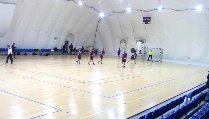 Salle Omnisports -  Stade - Brioux-sur-boutonne