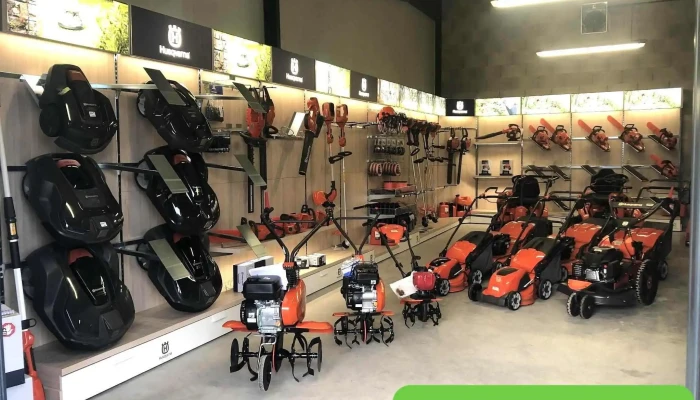 Sarl Petrault -    Brioux Sur Boutonne   Husqvarna Tout - Brioux-sur-boutonne
