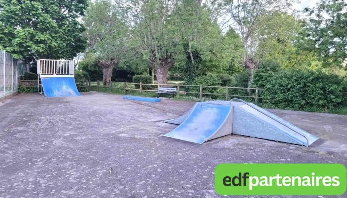 Skatepark Courlay - Chem. Du Bois