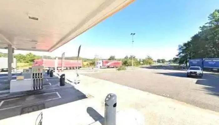 Station Eni -    A64 Nord   Pk815   Aire De Lacq Audejos Nord Street View Et 360deg - Lacq