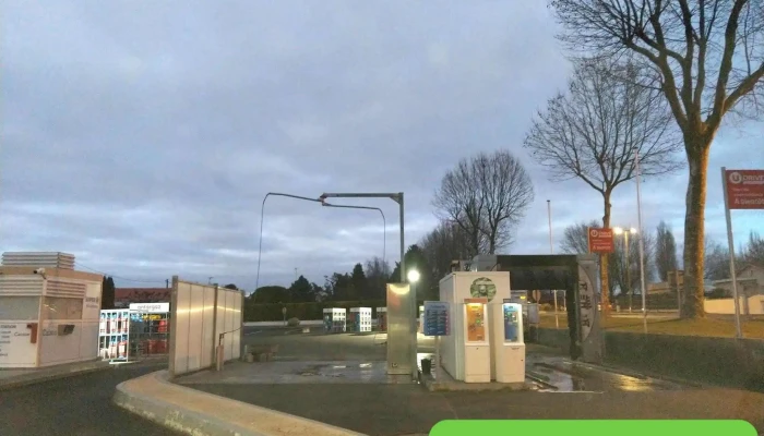 Station U - 17150 Mirambeau