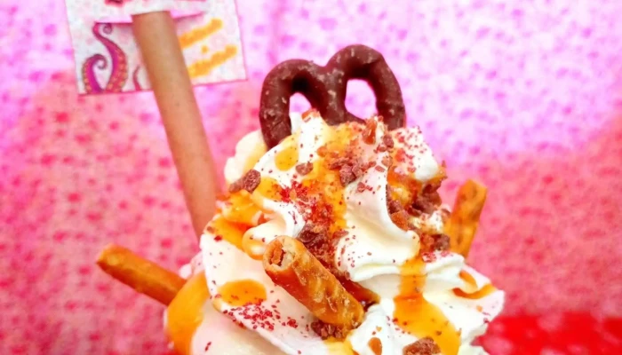 Tentacule Et Libellule -  Milk Shake - Aubusson
