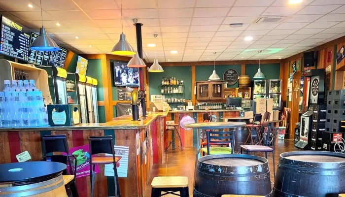 V And B Bressuire -  Magasin De Vins Et Spiritueux - Bressuire