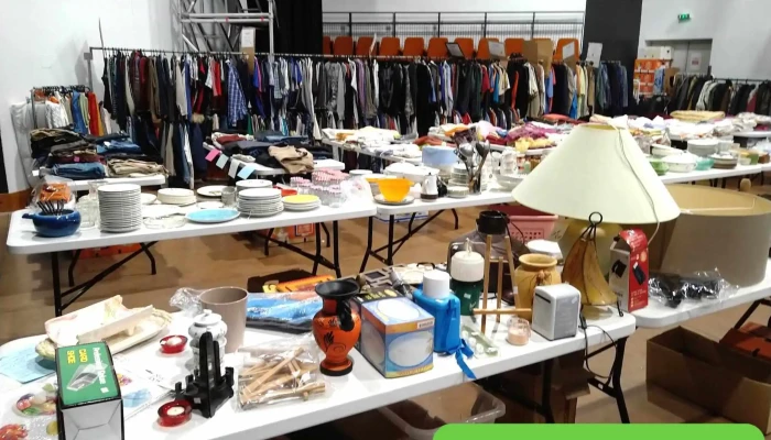 Vestiaire De Breuil -  Magne Interieur - Breuil-magné