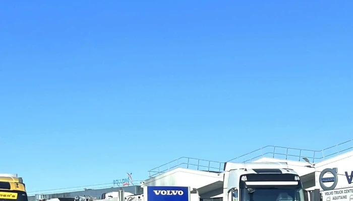 Volvo Truck Center Bordeaux -    Bruges Telephone - Bruges